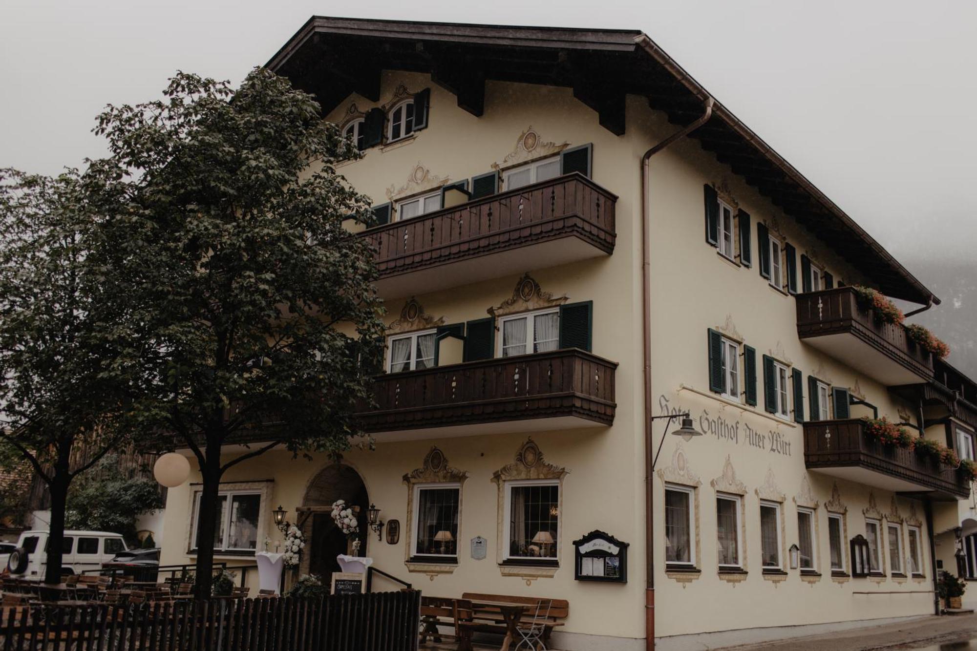 Hotel Gasthof Alter Wirt Farchant Exterior photo